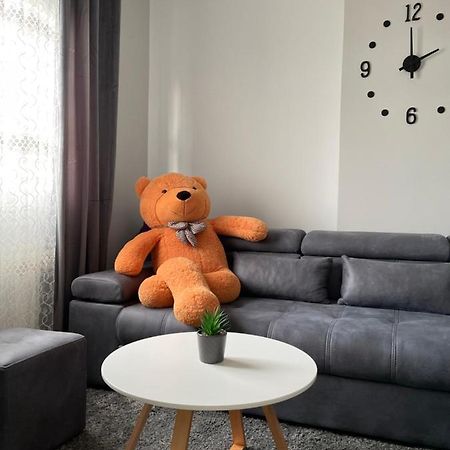 The Sunset Apartment فلورا المظهر الخارجي الصورة